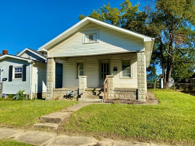 Building Photo - 1622 E Indiana St