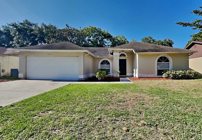 Building Photo - 553 Rapid Falls Dr