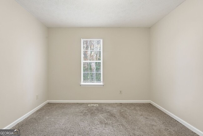 Building Photo - 1015 Plantation Way