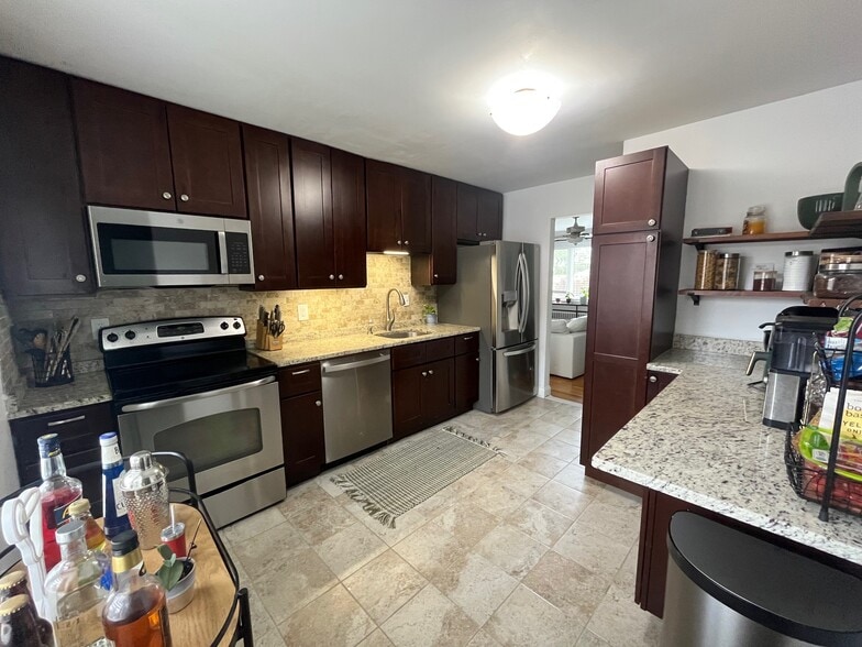 kitchen - 14 Troy Dr
