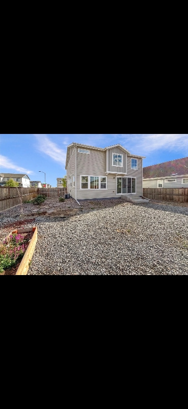 Building Photo - 27895 E 7th Pl