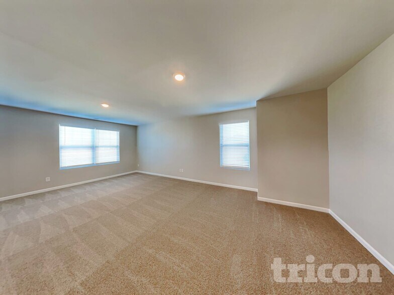 Building Photo - 201 William Dylan Dr