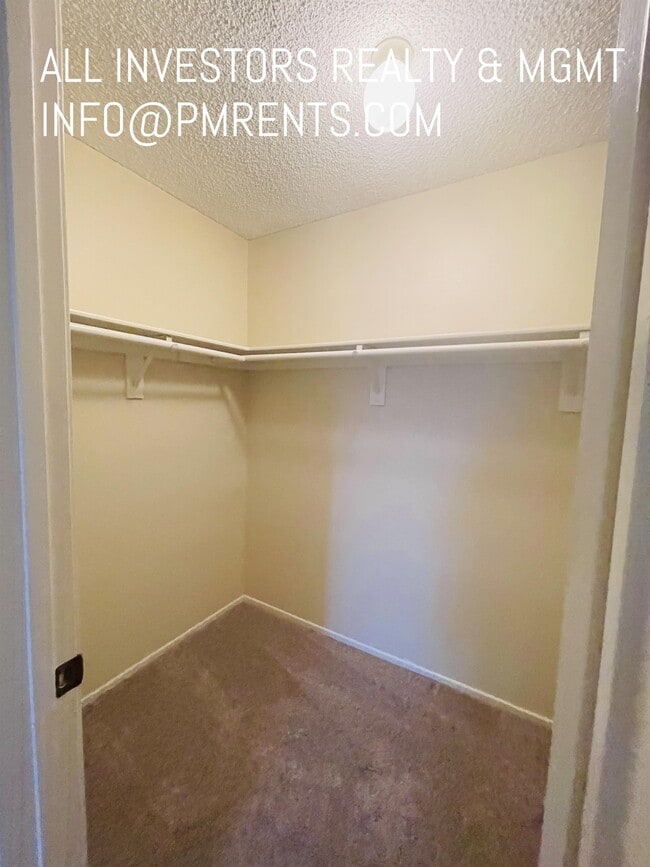 Building Photo - 1059 Shadowridge Dr