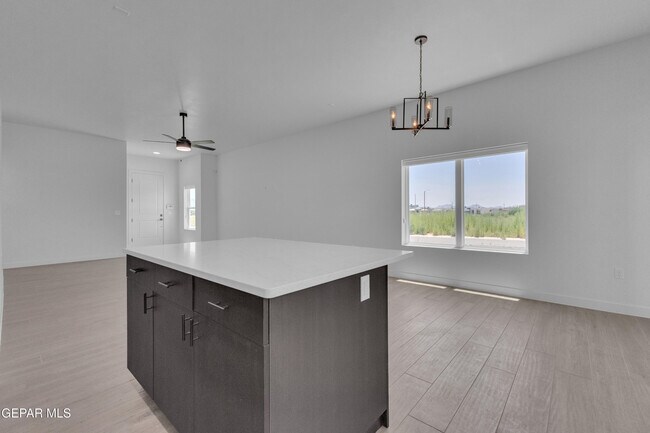 Building Photo - 5981 Ruidoso Downs St