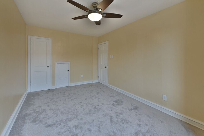 Building Photo - Beautifully Renovated 3 Bedroom Home Now Available For Rent in Cedarbrook!!!
