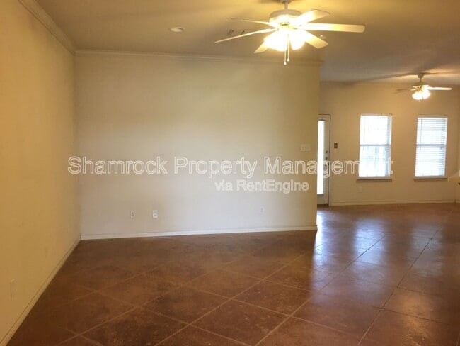 Building Photo - 3013 Palomino Trail