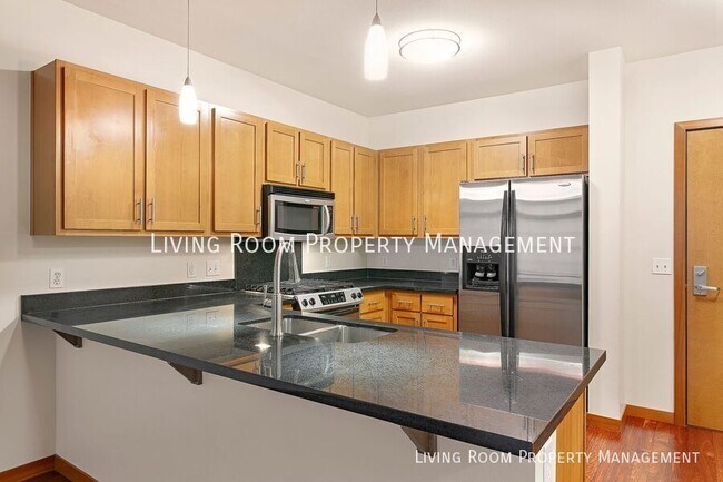 Building Photo - 2335 NW Raleigh St