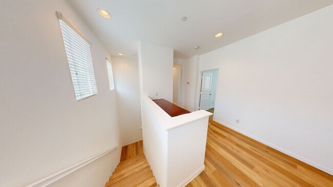Building Photo - Available Now: Cozy 4 Bedroom 2.5 Bath Hom...