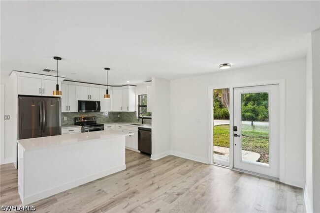 Building Photo - 1503 East 14th Street