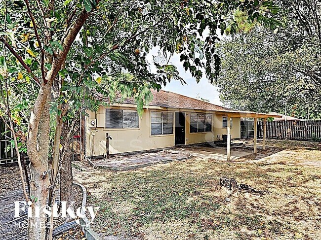 Building Photo - 20327 Bridgedale Ln