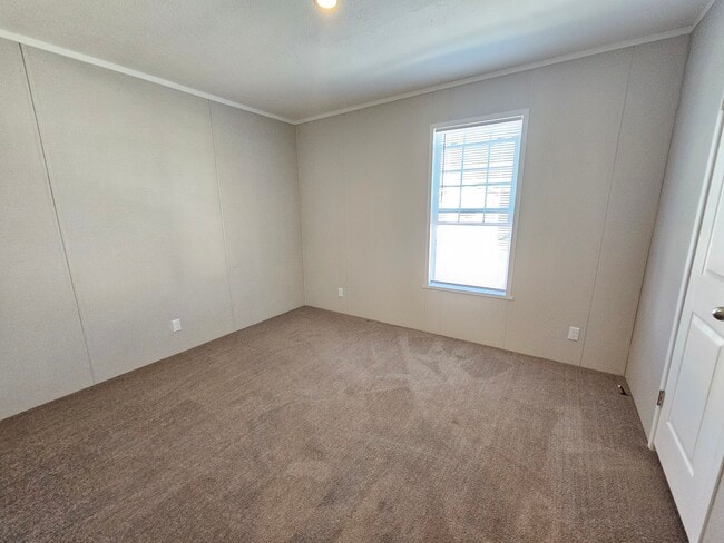 Building Photo - 145 Beech