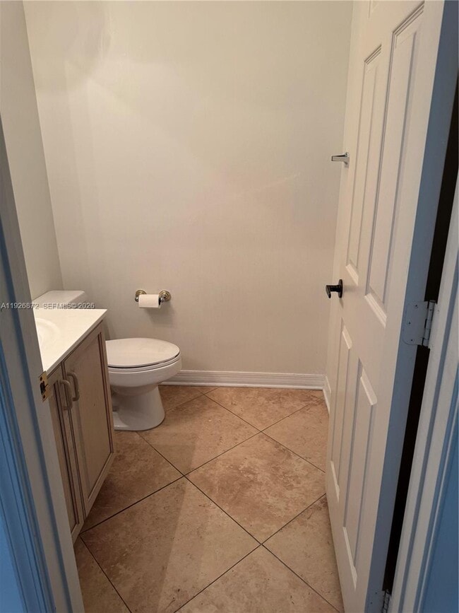 Building Photo - 815 Vista Meadows Dr