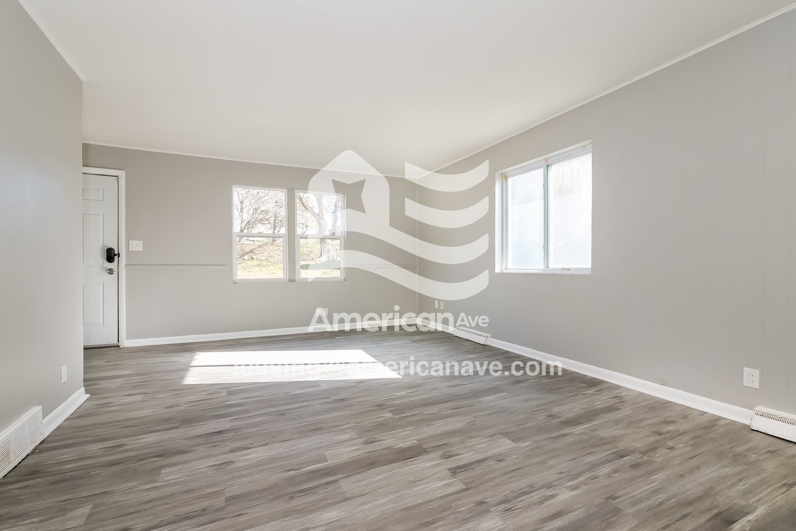 Building Photo - 4523 Curtis Ave