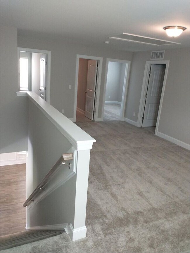 Building Photo - Just Listed in Benson, NC! Your dream home...