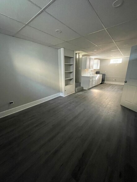 Building Photo - 47 Volturno St
