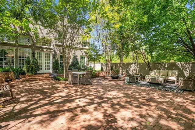 Building Photo - 4522 Walnut Hill Ln