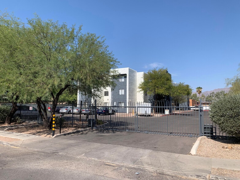 Primary Photo - Monte Vista Apts