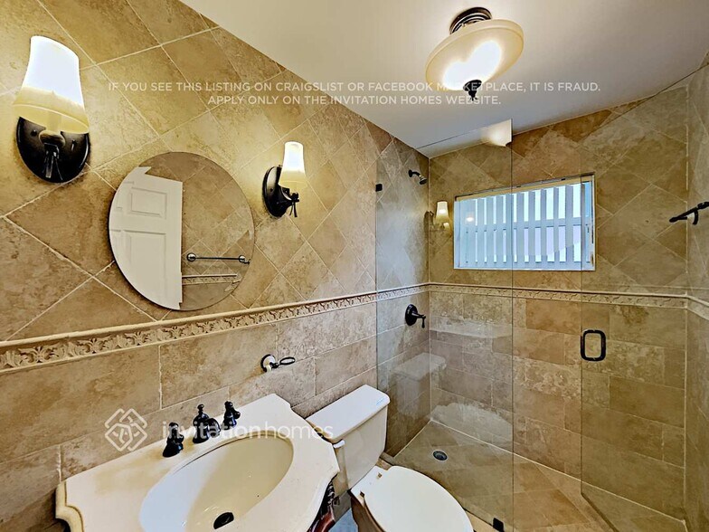 Building Photo - 8393 SW 163rd Ct