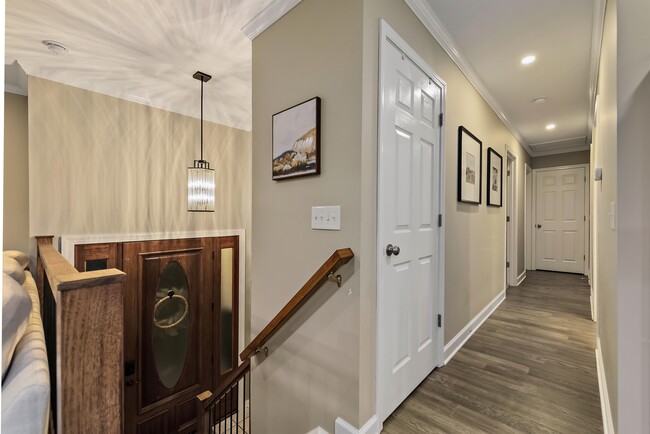 Building Photo - 112 Magnolia Cir