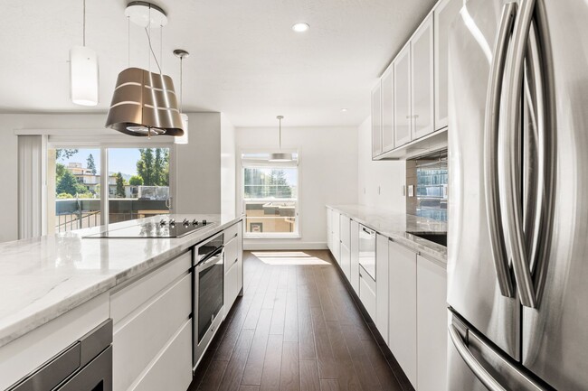 Building Photo - Modern Sanctuary with High-End Upgrades