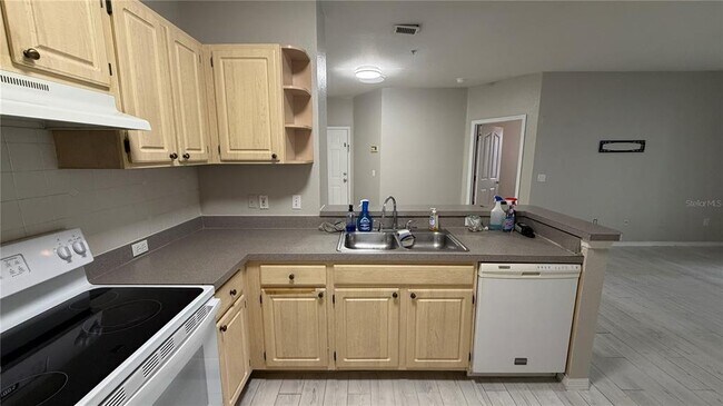 Building Photo - 2651 Maitland Crossing Way