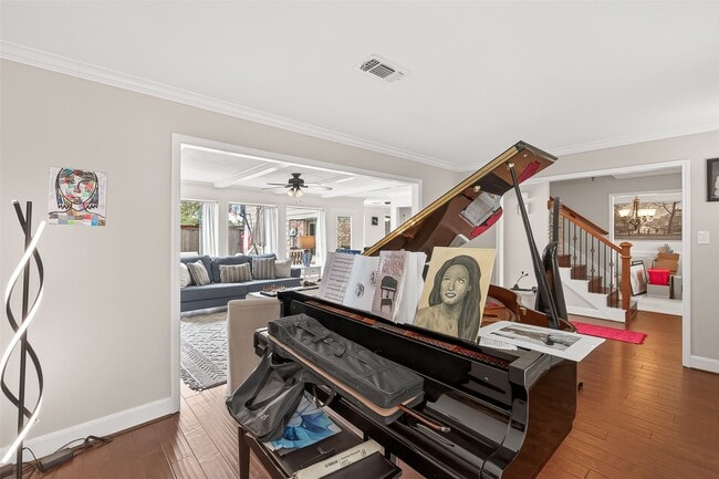 Building Photo - 15843 Foxgate Rd