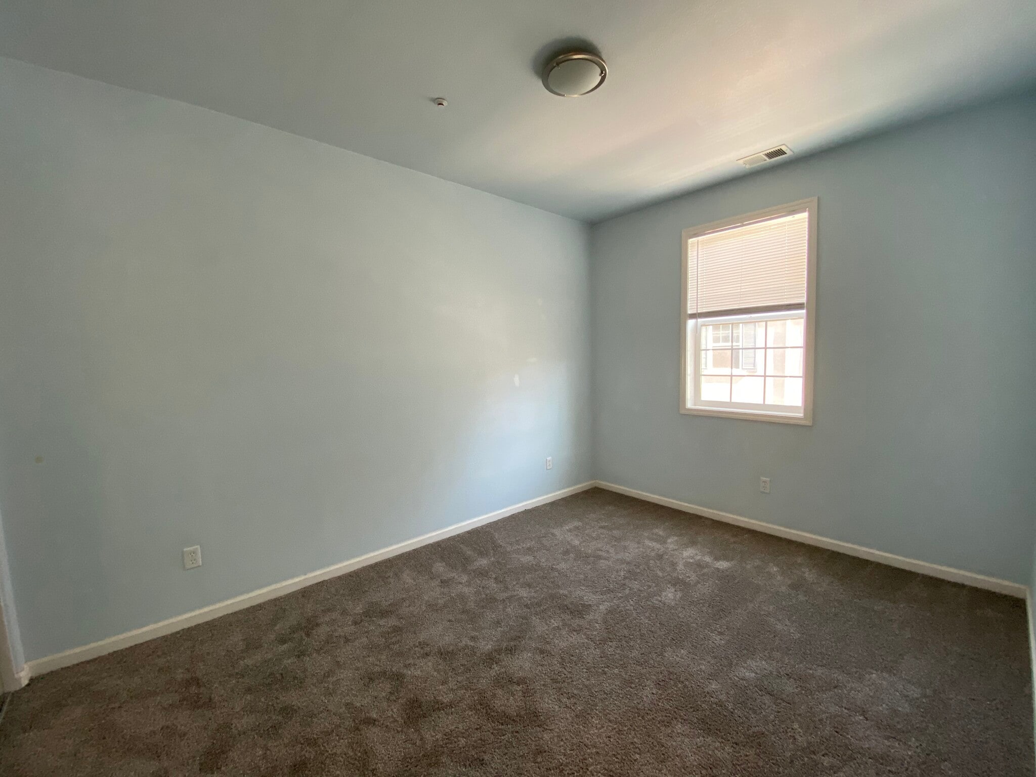 Building Photo - 3765 Finnian Way