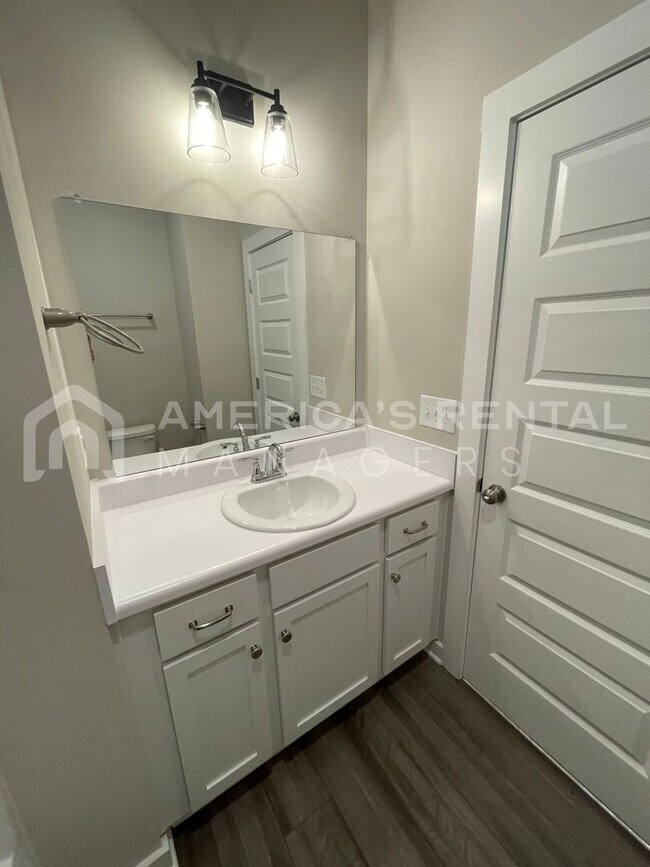 Building Photo - Home for Rent in Eva, AL!!! View with 48 Hours Notice!