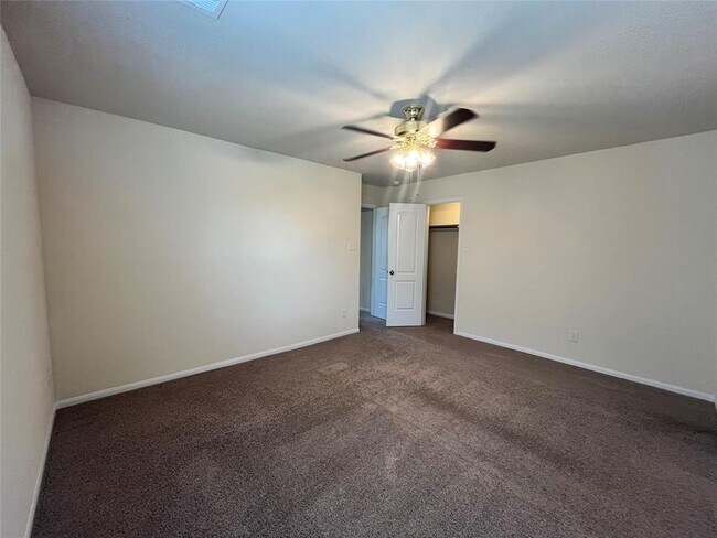 Building Photo - 15103 Signal Ridge Way