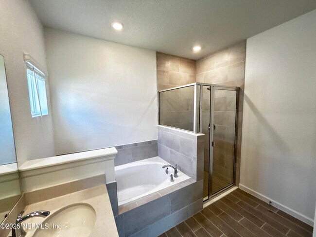Building Photo - 1671 Lachlan Cir