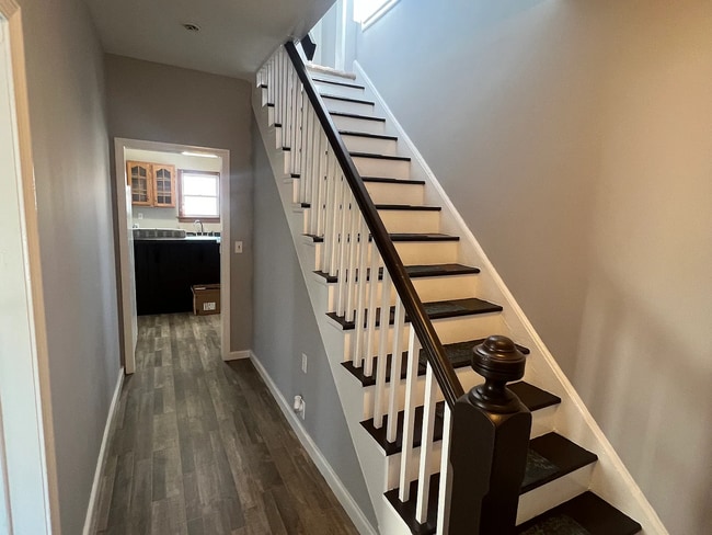 Building Photo - This 3 Bedroom home on the north end