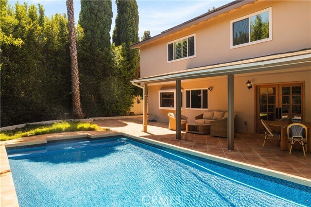 Building Photo - 1096 Tulare Dr