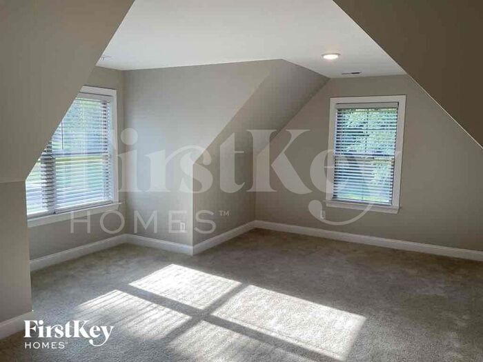 Building Photo - 272 Lime Creek Ln