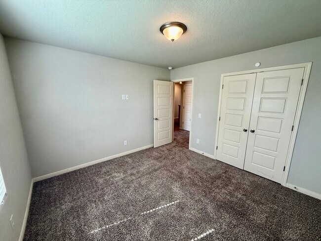 Building Photo - 117 Joseph Cir