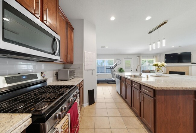 Building Photo - 25707 Crisp Spring Ln