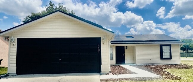 Building Photo - 5101 Timber Ridge Trail