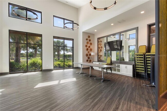 Building Photo - 17988 Passionflower Cir