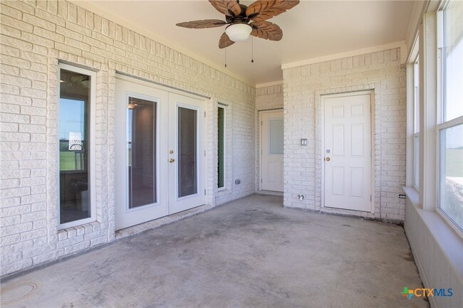 Building Photo - 394 Sunrise Bay Dr