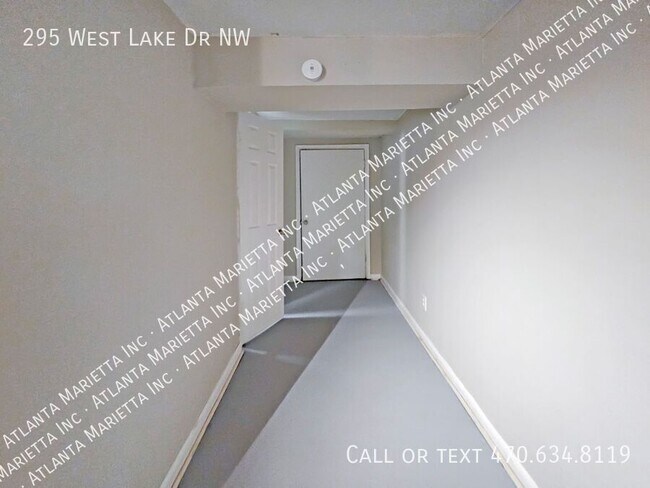 Building Photo - 295 W Lake Dr NW