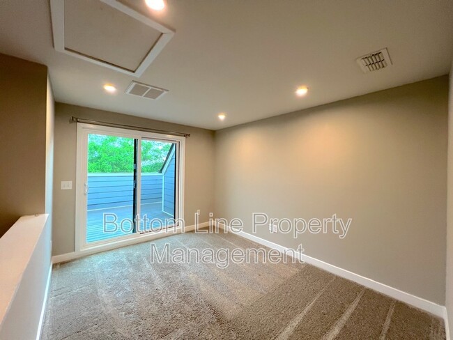 Building Photo - 528 Billingsley Rd