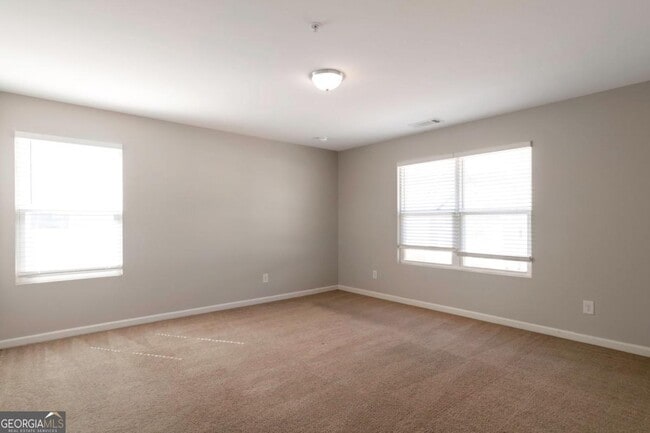 Building Photo - 11973 Fuller St