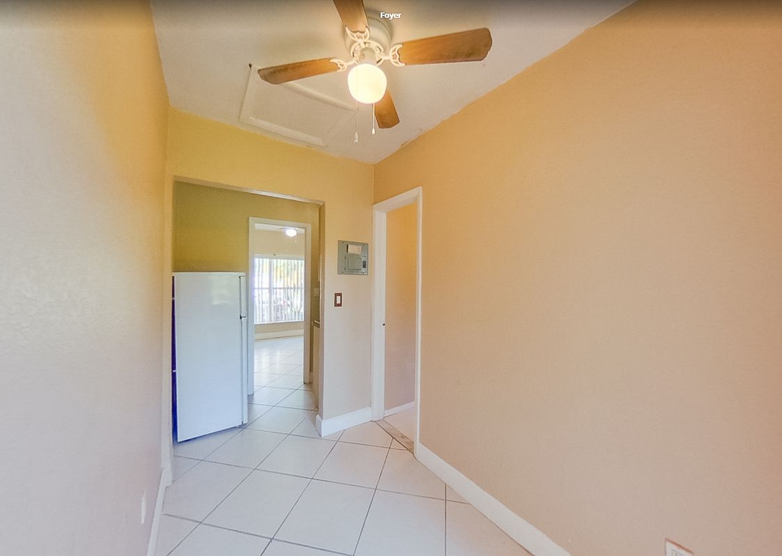 Building Photo - 18621 SW 97th Ct