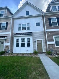 Building Photo - New construction 3 bedroom, 3.5 bathroom c...