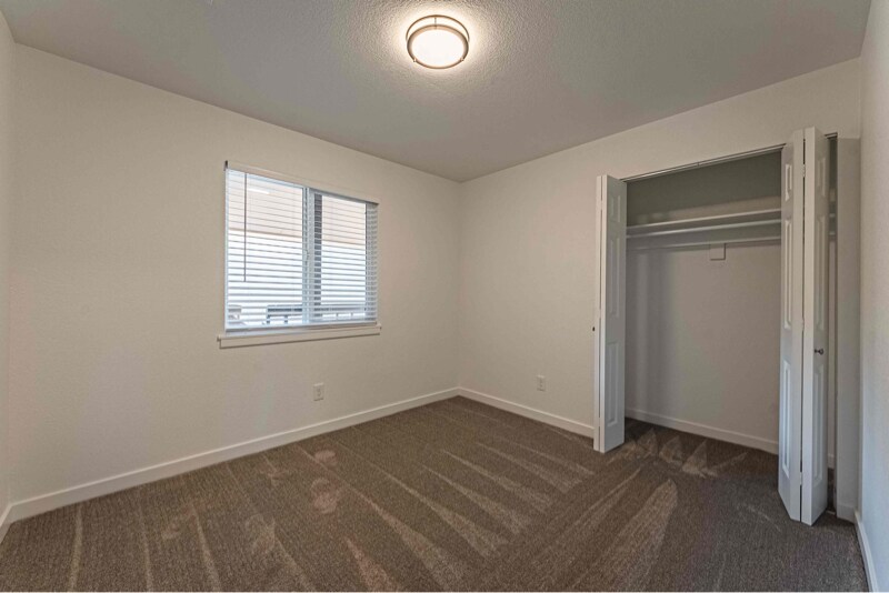 Building Photo - 6731 Dublin Loop W