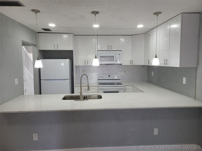 Building Photo - 2775 NW 194th Terrace