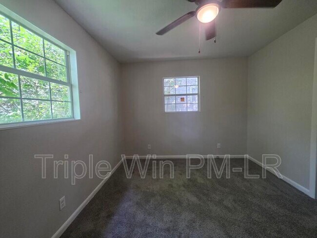 Building Photo - 8700 Winston Dr