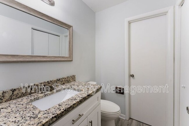 Building Photo - 7230 Newell Acres Dr