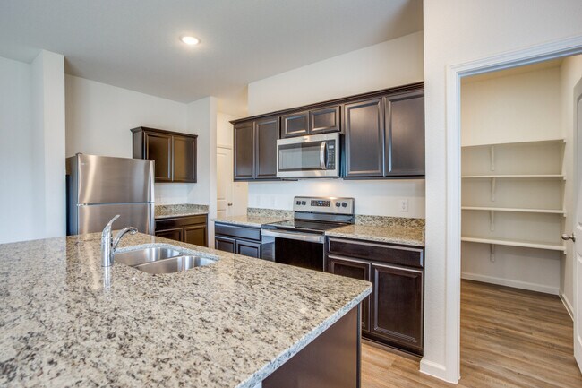 Building Photo - 209 Briar Cv