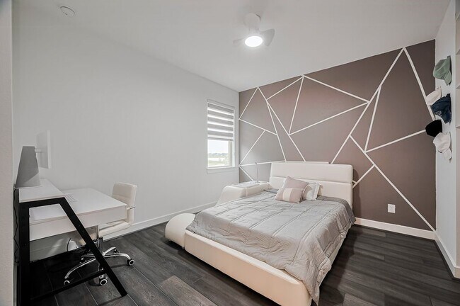 Building Photo - 18311 Licola Mdw Ln