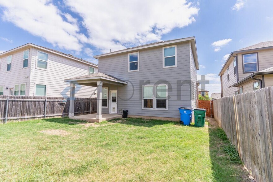 Building Photo - 6420 Carriage Pines Dr